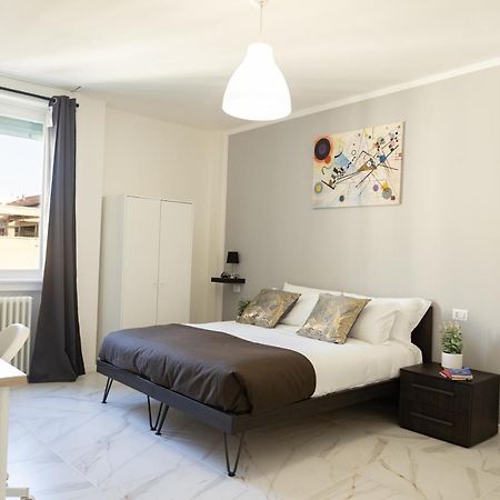Santa Marta Hotel Milan Bagian luar foto