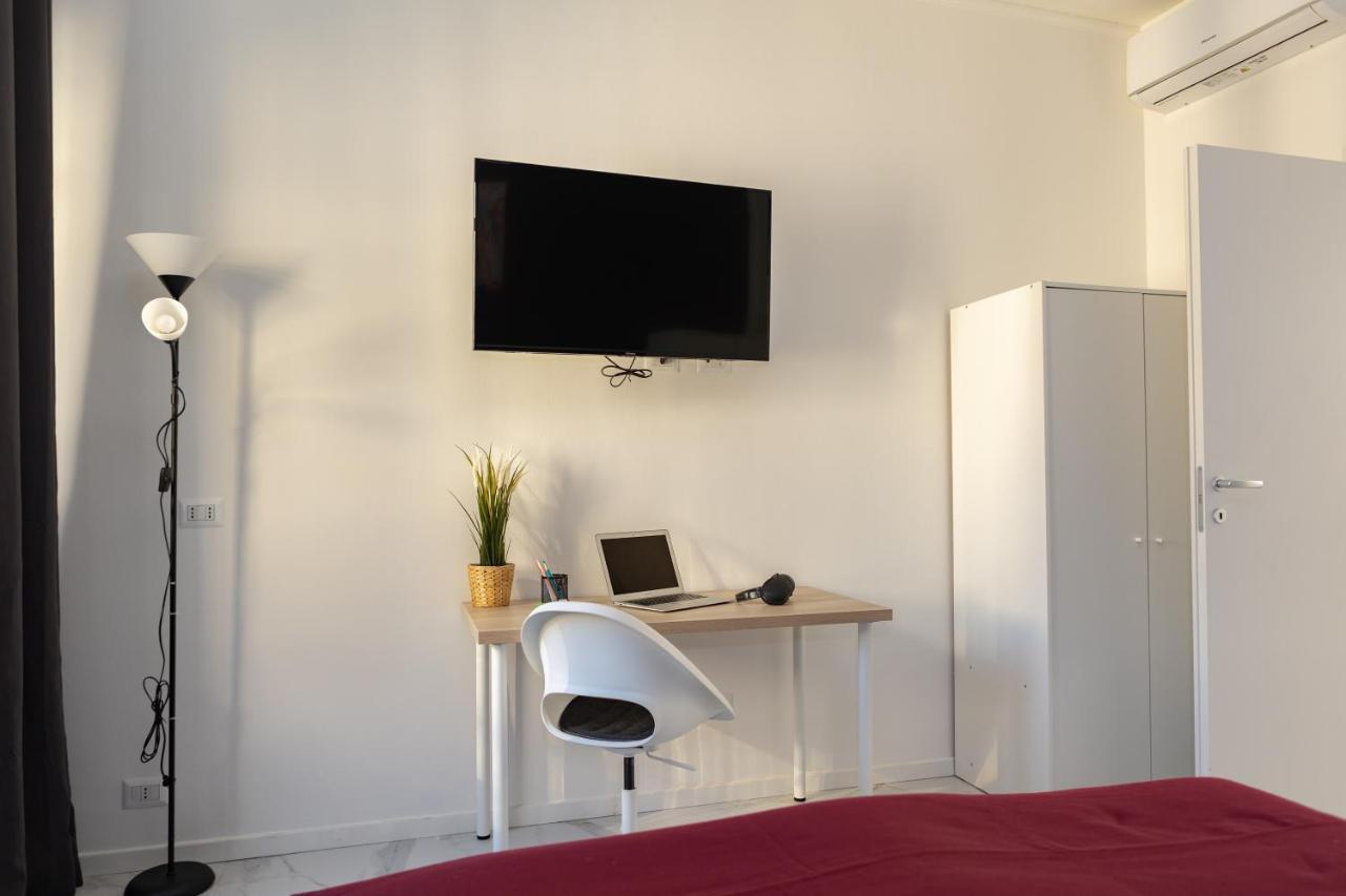 Santa Marta Hotel Milan Bagian luar foto